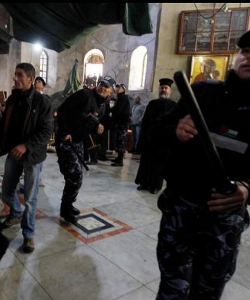 Vergonzosa pelea entre sacerdotes ortodoxos y armenios en la iglesia de la Natividad