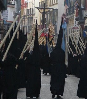 Una mujer se convierte por primera vez en hermana mayor de una cofrada en Sevilla