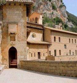 La Biblioteca del monasterio benedictino de Santa Escolstica, patrimonio de la humanidad

