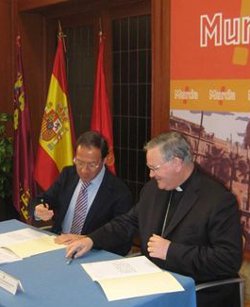 Acuerdo entre el alcalde de Murcia y el obispo de Cartagena para restaurar una parroquia histrica
