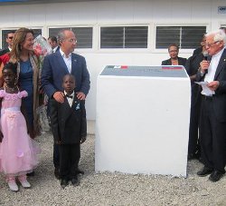 Mensajeros de la Paz inaugura un hogar-escuela en la capital de Hait