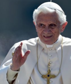 El Papa recuerda la fuerza de la oracin incesante a Dios para superar dificultades y peligros 