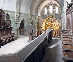 Intentan salvar el templo monacal de la Iglesia de Santa Mara de Oia