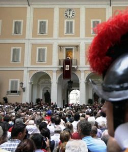 Pedro confiesa a Jess como Hijo de Dios pero Judas opta por la traicin y la mentira, marca del diablo 
