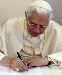 En su nuevo libro Benedicto XVI recordar que Jess naci y vivi en un lugar y tiempo concretos