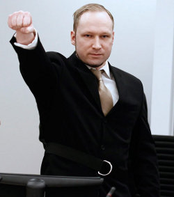 Medios de comunicacin espaoles insisten en llamar ultracatlico al terrorista masn noruego Anders Breivik
