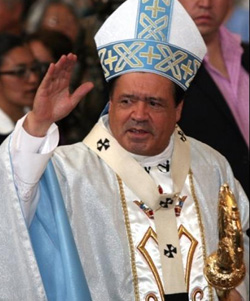 El Cardenal Norberto Rivera bautizó a 21 niños salvados del aborto gracias a iniciativa Pro-Vida

