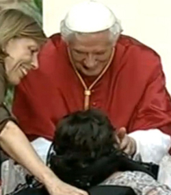 Motu Proprio de Benedicto XVI sobre el servicio de la caridad en la Iglesia