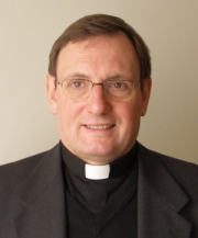 Mons. Laffitte: Cuando dos jvenes se quieren y conviven, creen tener algo que solamente el matrimonio podra ofrecer