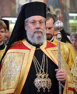 El primado ortodoxo en Chipre apoya los esfuerzos de reunificación de la isla