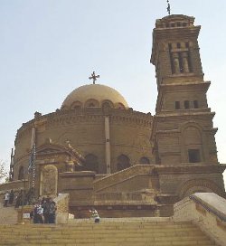 Egipto aprobar una nueva ley para regular la construccin de templos cristianos