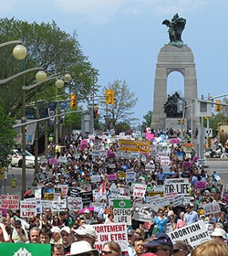 Canadá: Miles de personas marchan en rechazo al aborto selectivo de niñas