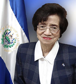 La Ministra de Salud de El Salvador propone adelantar el parto a «Beatriz»