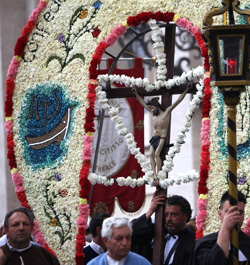 El Papa clausura la Jornada de las Cofradas y de la Piedad Popular 