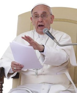 Papa Francisco: hombres y mujeres son sacrificados a los dolos del beneficio y del consumo