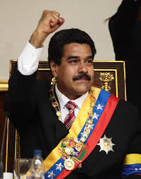 Maduro pide a los obispos venezolanos que apoyen sus expropiaciones