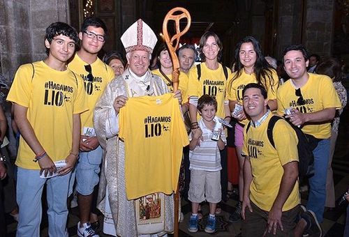 Chile: el arzobispo de Santiago recibe y felicita a los jvenes de #HagamosLio