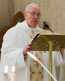 El Papa pide ver menos telenovelas y leer ms el evangelio