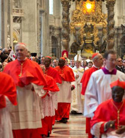 El papa Francisco recuerda ante los nuevos cardenales que los discpulos de Jess en la Cruz tienen su esperanza