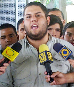 Venezuela: los universitarios piden la mediación de la Iglesia para detener la escalada de la violencia