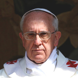 El Papa expresa su firme condena por el horrible atentado de Pars