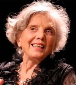 Elena Poniatowska, Premio Cervantes 2013, se declara catlica y pro-abortista