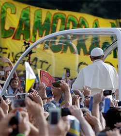El Papa alienta a rebelarse contra la corrupcin en Caserta, territorio de la Camorra