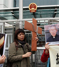 China asegura tener «buena voluntad para mejorar la relación con el Vaticano»