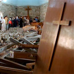 El Vaticano pide a las autoridades religiosas, también musulmanas, que condenen la masacre a cristianos en Irak