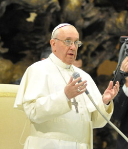 El Papa asegura que las Bienaventuranzas son «el camino de la felicidad que anhela el corazón humano»