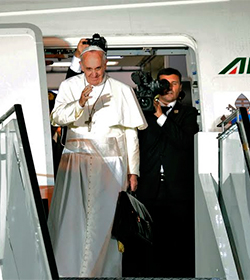 Papa Francisco visita Albania por los mrtires y el dilogo