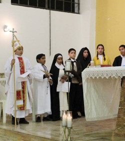 Los santos toman vida en un concurso por su da