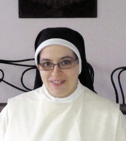 Sor Cristabel López Norniella. Nueva profesa en el convento de Dominicas de Cangas de Narcea