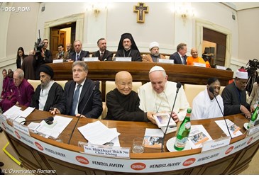 El Papa firma con otros lderes religiosos una declaracin contra la esclavitud