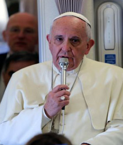 El Papa, disgustado por la repercusin de sus declaraciones sobre las familias numerosas