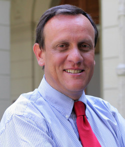 El rector de la Universidad Catlica de Chile explica su rechazo del aborto teraputico y tras violacin