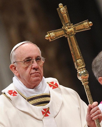 El Papa a los sacerdotes cansados: Nuestra fatiga es preciosa a los ojos de Jesús, que nos acoge y nos pone de pie
