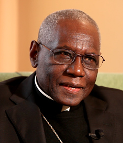 Cardenal Sarah sobre el Sínodo: «En África estamos firmes porque hay mucha gente que por la fe ha perdido la vida»