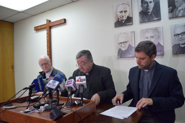 Los obispos chilenos publican un comunicado contra la corrupción y la idolatría del dinero
