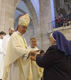 Santander acoge a su nuevo Obispo