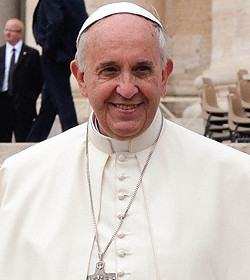 El Papa ordena crear un nuevo tribunal para juzgar a los obispos que hayan encubierto abusos sexuales