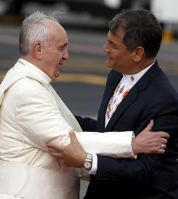 El Papa en Ecuador: Si la Iglesia se aleja de Jesucristo se vuelve oscura y no da testimonio
