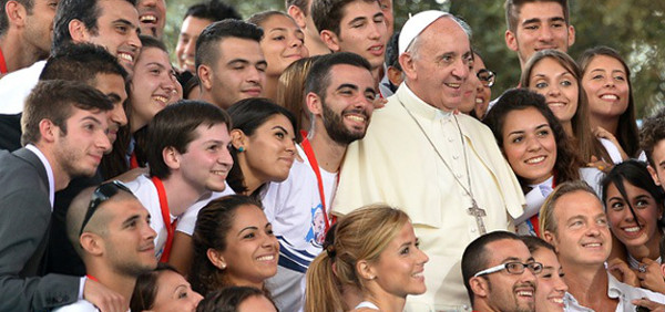 El Papa pide a los jvenes que realicen una obra de misericordia fsica y espiritual al mes