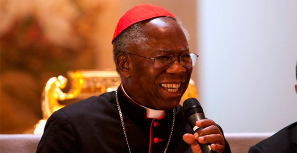 Cardenal Arinze: un matrimonio santificado por el sacramento no puede ser roto por ninguna autoridad