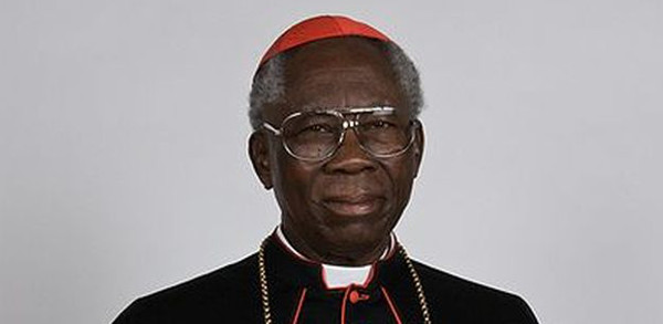 Cardenal Arinze a los padres sinodales heterodoxos: Quin te crees que eres? Te crees ms grande que Cristo?