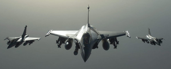 Francia bombardea por segunda vez las posiciones del Daesh en Siria
