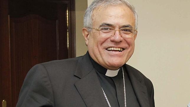 Mons. Demetrio Fernández: «Hoy los cristianos no tenemos voz en el Parlamento»