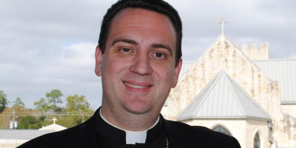El obispo del Ordinariato anglocatólico de EE.UU reafirma la doctrina católica sobre Matrimonio y Eucaristía