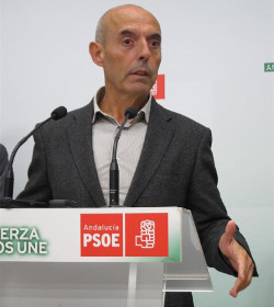 Al diputado socialista Antonio Hurtado le da vergenza que el obispo de Crdoba explique la fe catlica