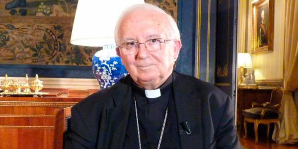 El cardenal Cañizares responde a sus críticos: «¿Es homófobo defender la familia?»